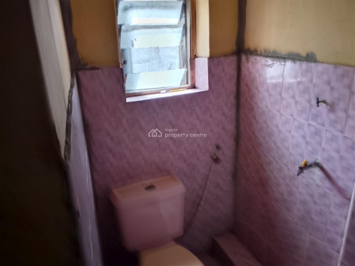 Mini Flat Available in a Gated Estate, 1 Ayodele Awodeyi Close Osapa Lekki Lagos, Osapa, Lekki, Lagos, Mini Flat (room and Parlour) for Rent