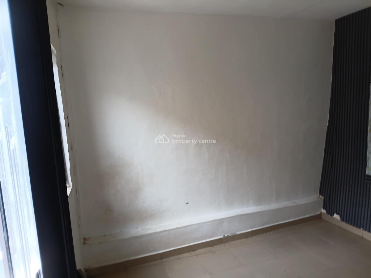 a Nice Mini-flat with Pop Ceilings, Near Yakoyo Bus Stop, Ojodu, Lagos, Mini Flat (room and Parlour) for Rent
