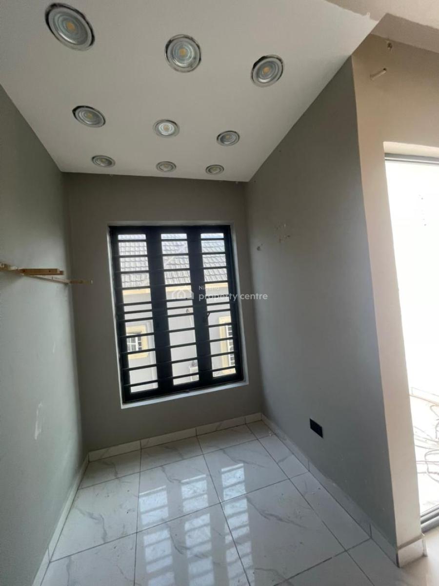 2 Bedroom Flat, Ologolo, Lekki, Lagos, Flat / Apartment for Rent