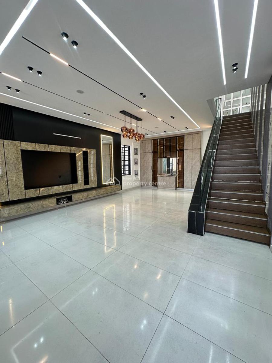 Exquisite Luxury Spacious 5 Bedroom Detached + Bq, Gym & Swimming Pool, Ikota, Lekki, Lagos, Detached Duplex for Sale