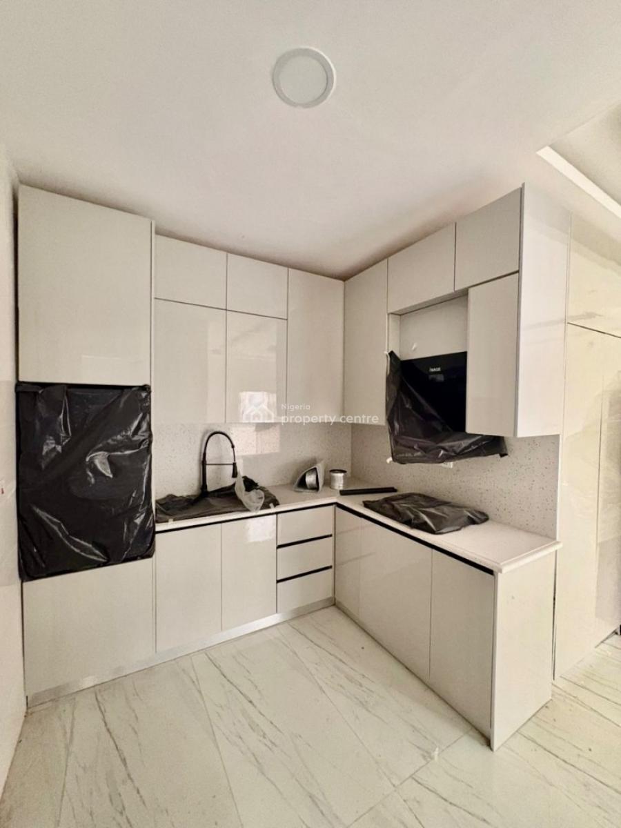 2 Years Needed: Coporate Use: 9 Units Apartments, Ikate, Lekki, Lagos, House for Rent