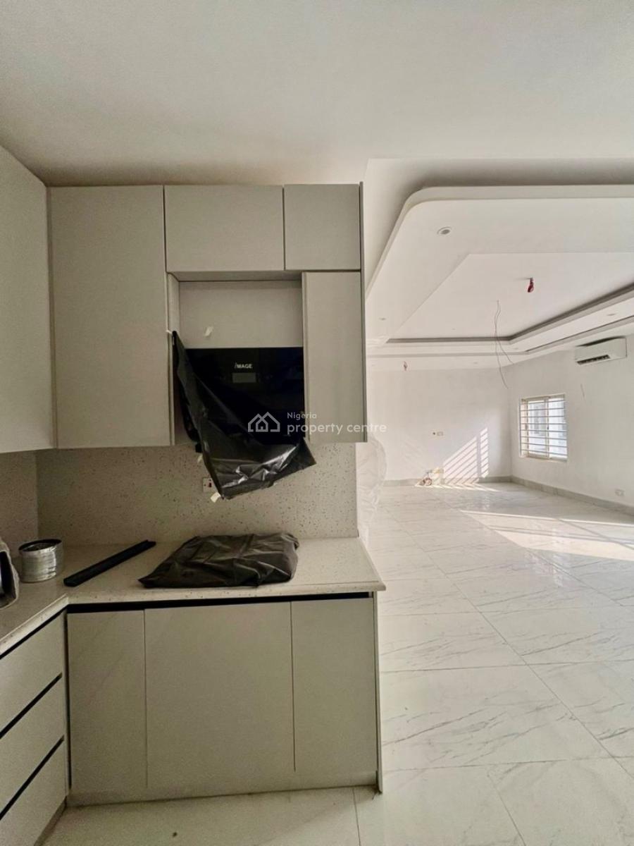 2 Years Needed: Coporate Use: 9 Units Apartments, Ikate, Lekki, Lagos, House for Rent