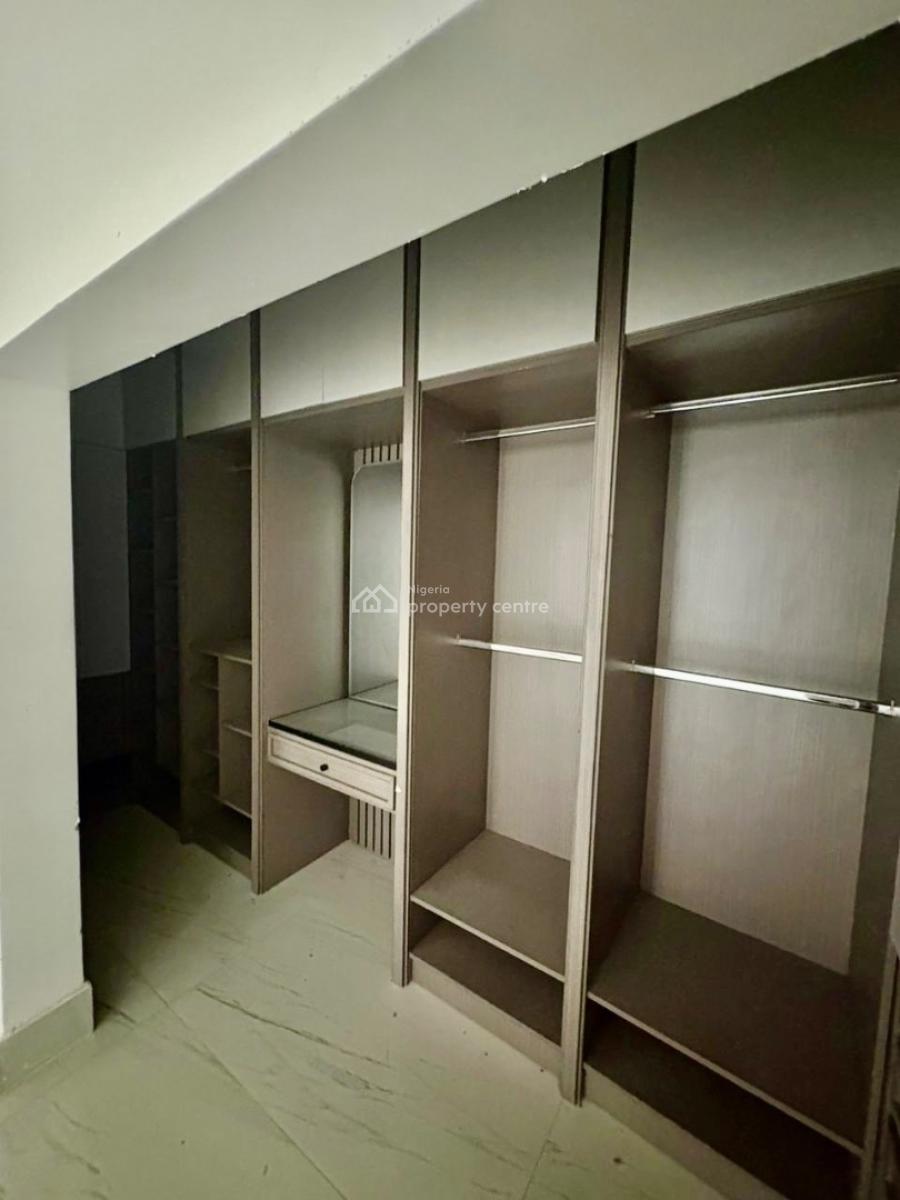 2 Years Needed: Coporate Use: 9 Units Apartments, Ikate, Lekki, Lagos, House for Rent