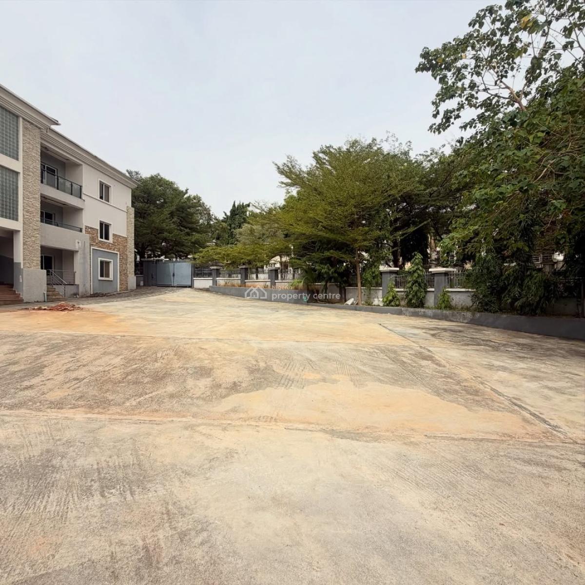 Block of Apartments (6 Units of 3-bedroom + Bq), Maitama District, Abuja, Block of Flats for Sale