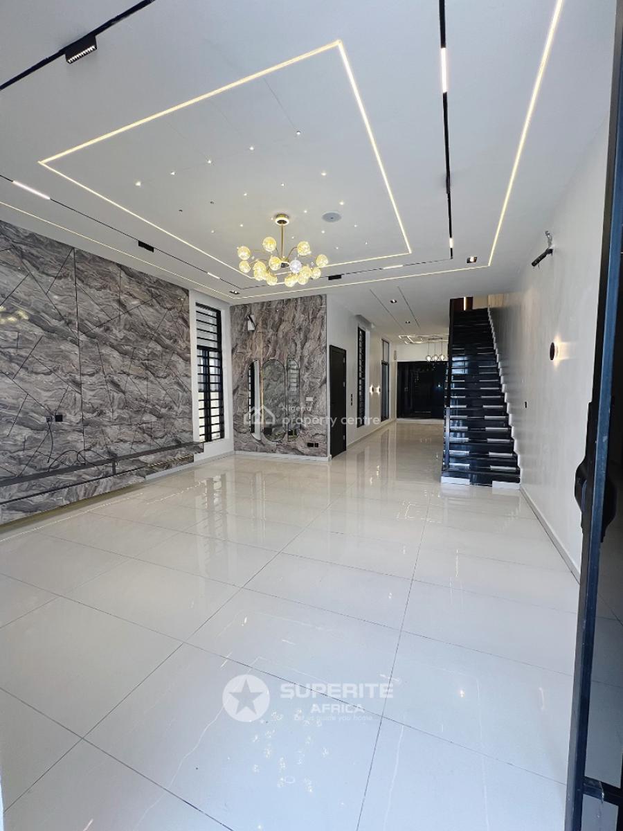 5-bedroom Fully-detached Duplex, Vgc, Lekki, Lagos, Detached Duplex for Sale
