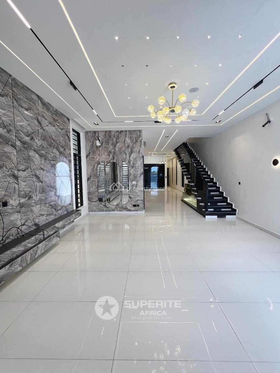 5-bedroom Fully-detached Duplex, Vgc, Lekki, Lagos, Detached Duplex for Sale