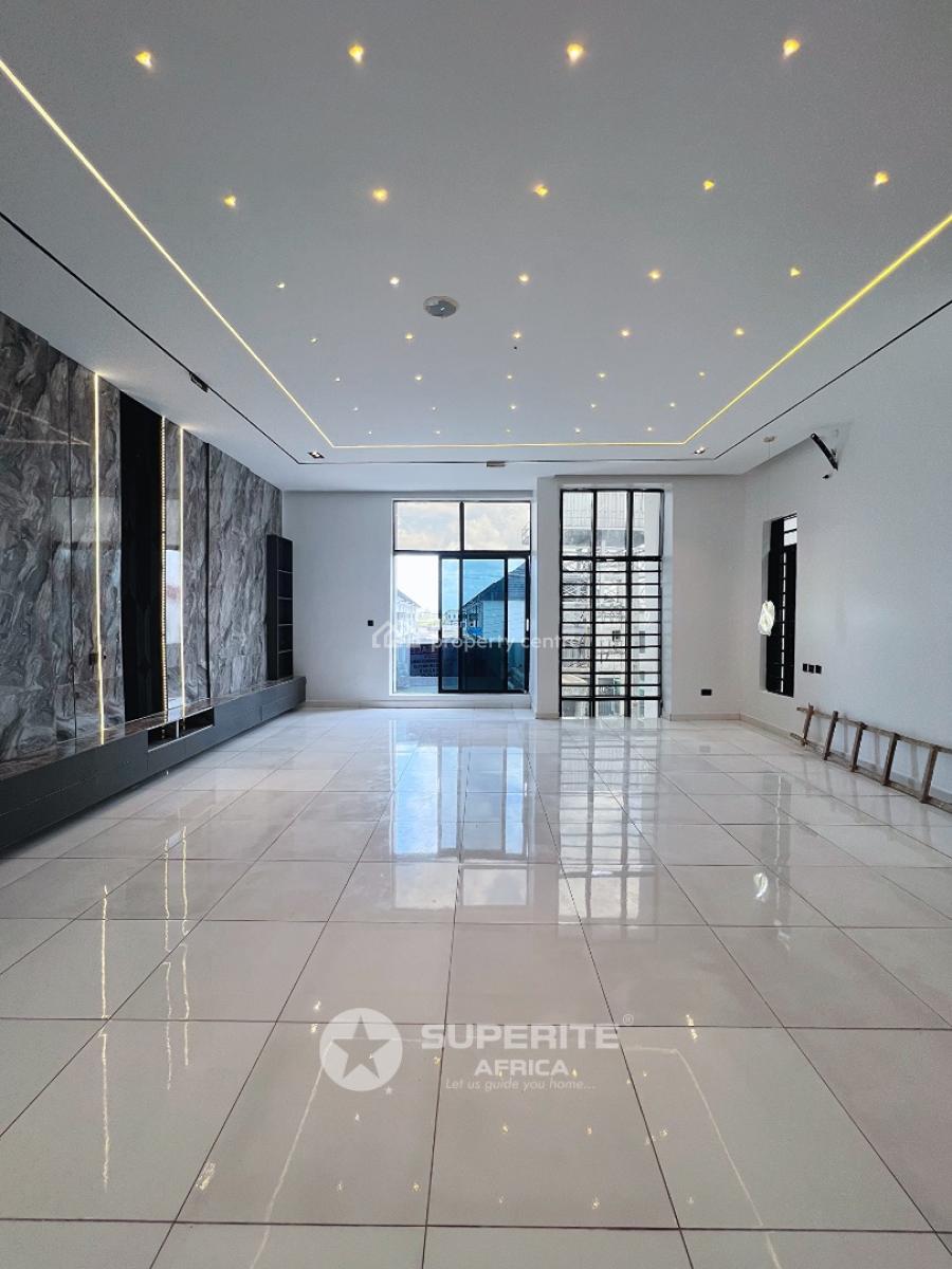 5-bedroom Fully-detached Duplex, Vgc, Lekki, Lagos, Detached Duplex for Sale