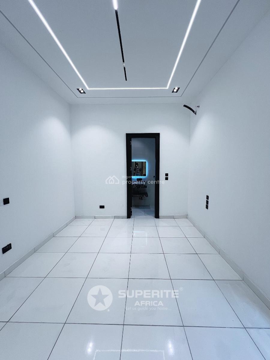 5-bedroom Fully-detached Duplex, Vgc, Lekki, Lagos, Detached Duplex for Sale