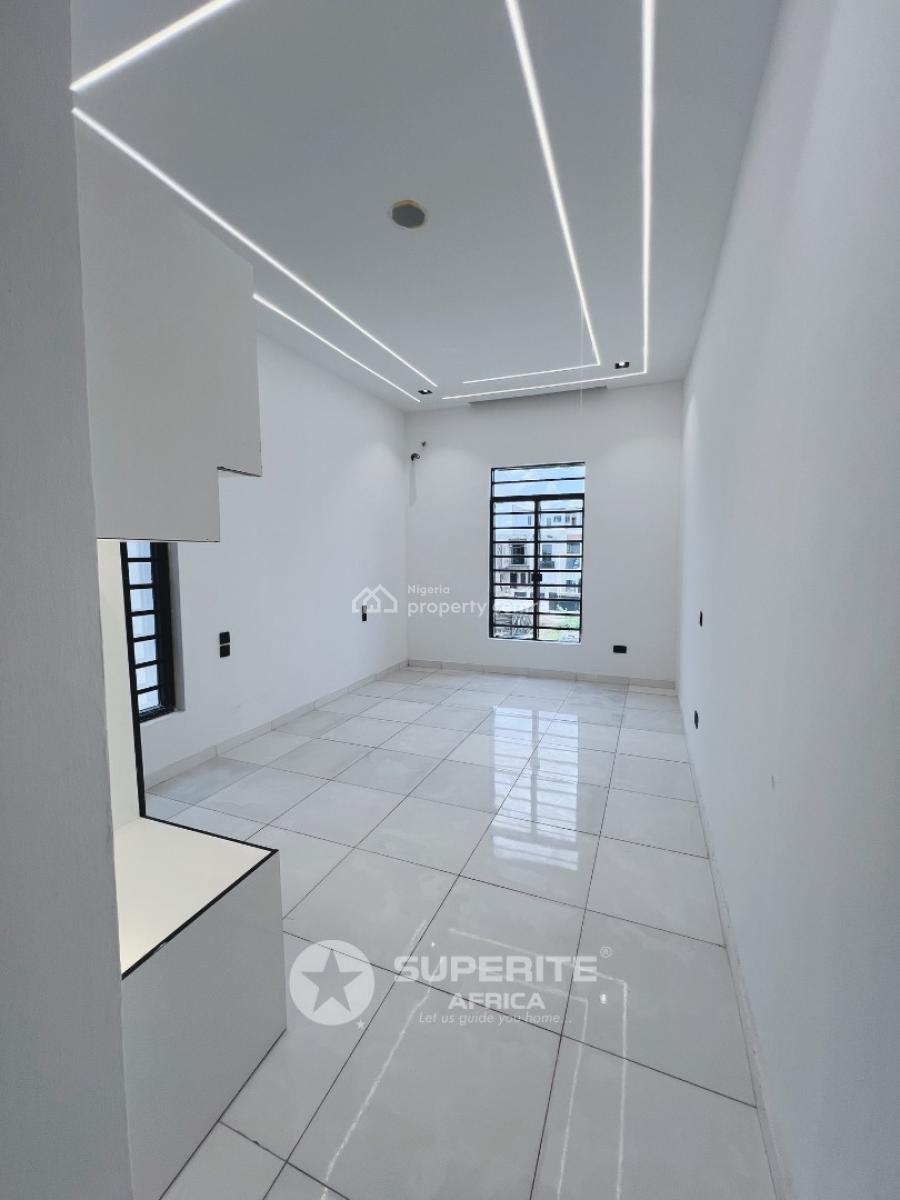 5-bedroom Fully-detached Duplex, Vgc, Lekki, Lagos, Detached Duplex for Sale