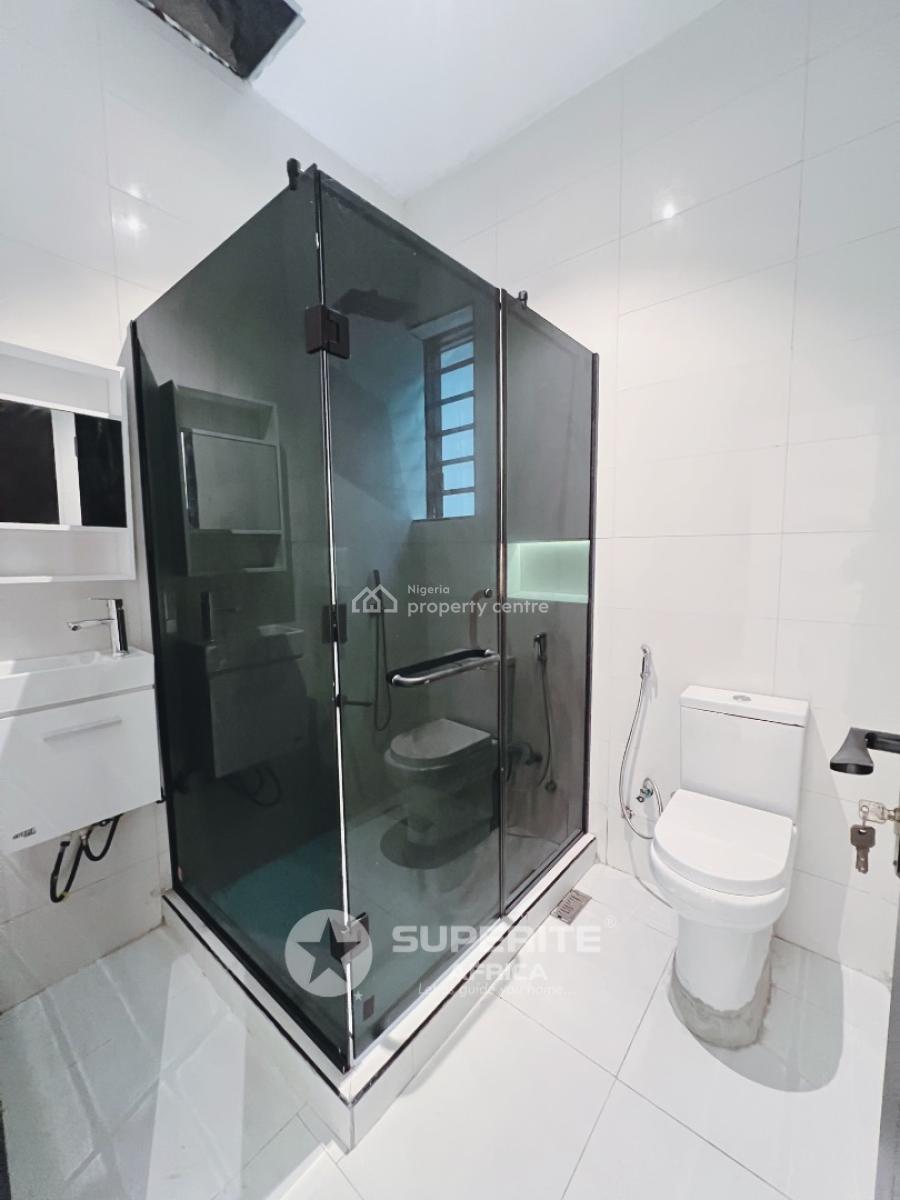 5-bedroom Fully-detached Duplex, Vgc, Lekki, Lagos, Detached Duplex for Sale