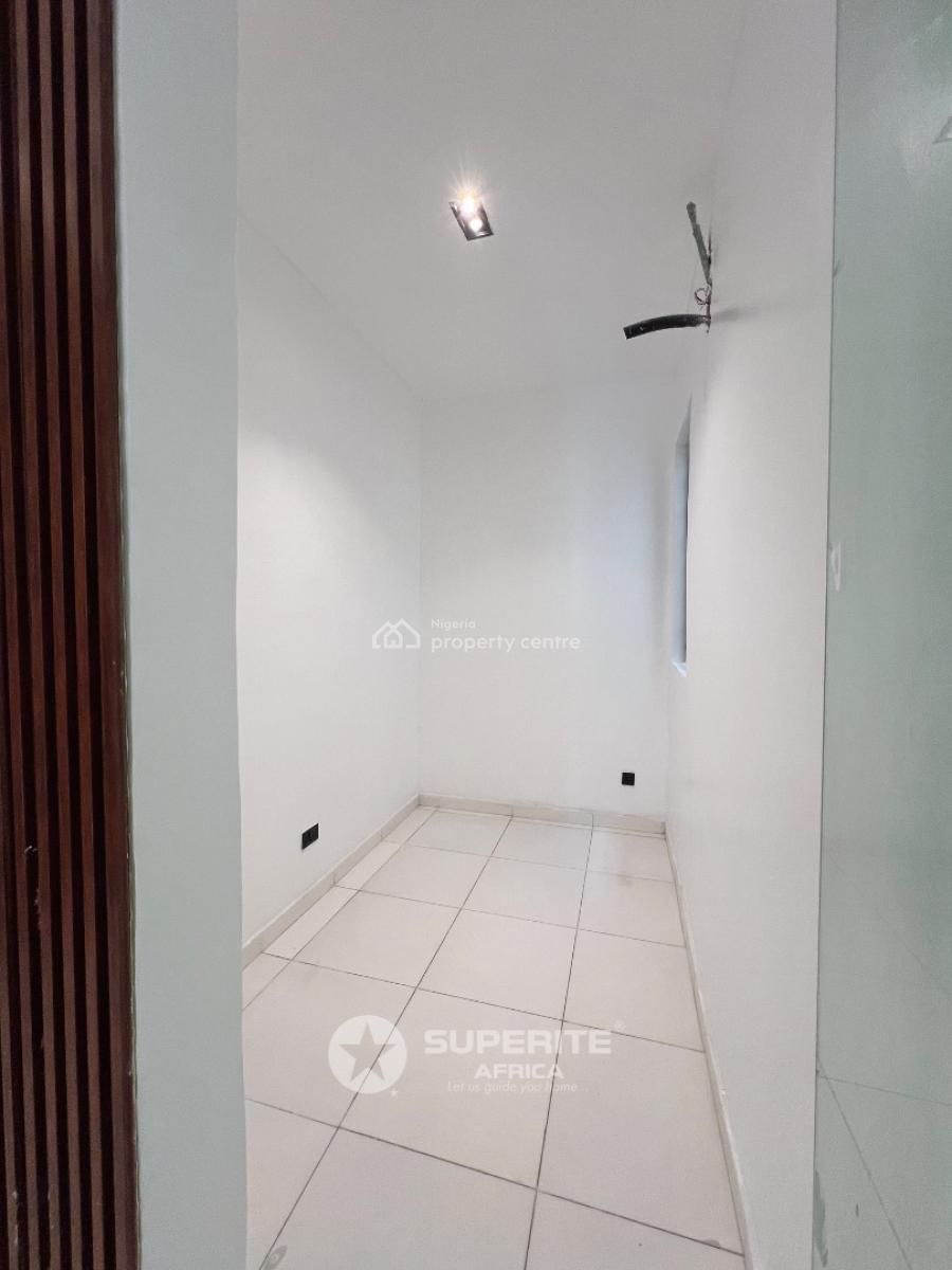 5-bedroom Fully-detached Duplex, Vgc, Lekki, Lagos, Detached Duplex for Sale