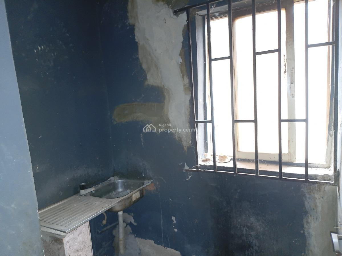 a Very Spacious Mini-flat, Near Martins Bus Stop, Ojodu, Lagos, Mini Flat (room and Parlour) for Rent