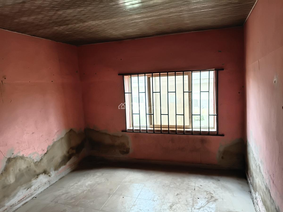 a Very Spacious Mini-flat, Near Martins Bus Stop, Ojodu, Lagos, Mini Flat (room and Parlour) for Rent