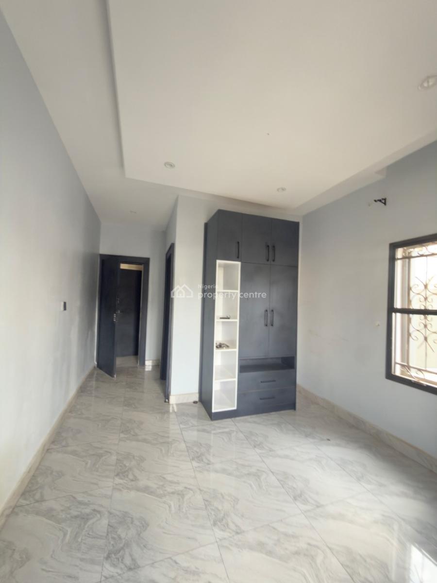 Newly Vacated 3 Bedroom Flat, Galadimawa, Galadimawa, Abuja, Flat / Apartment for Rent