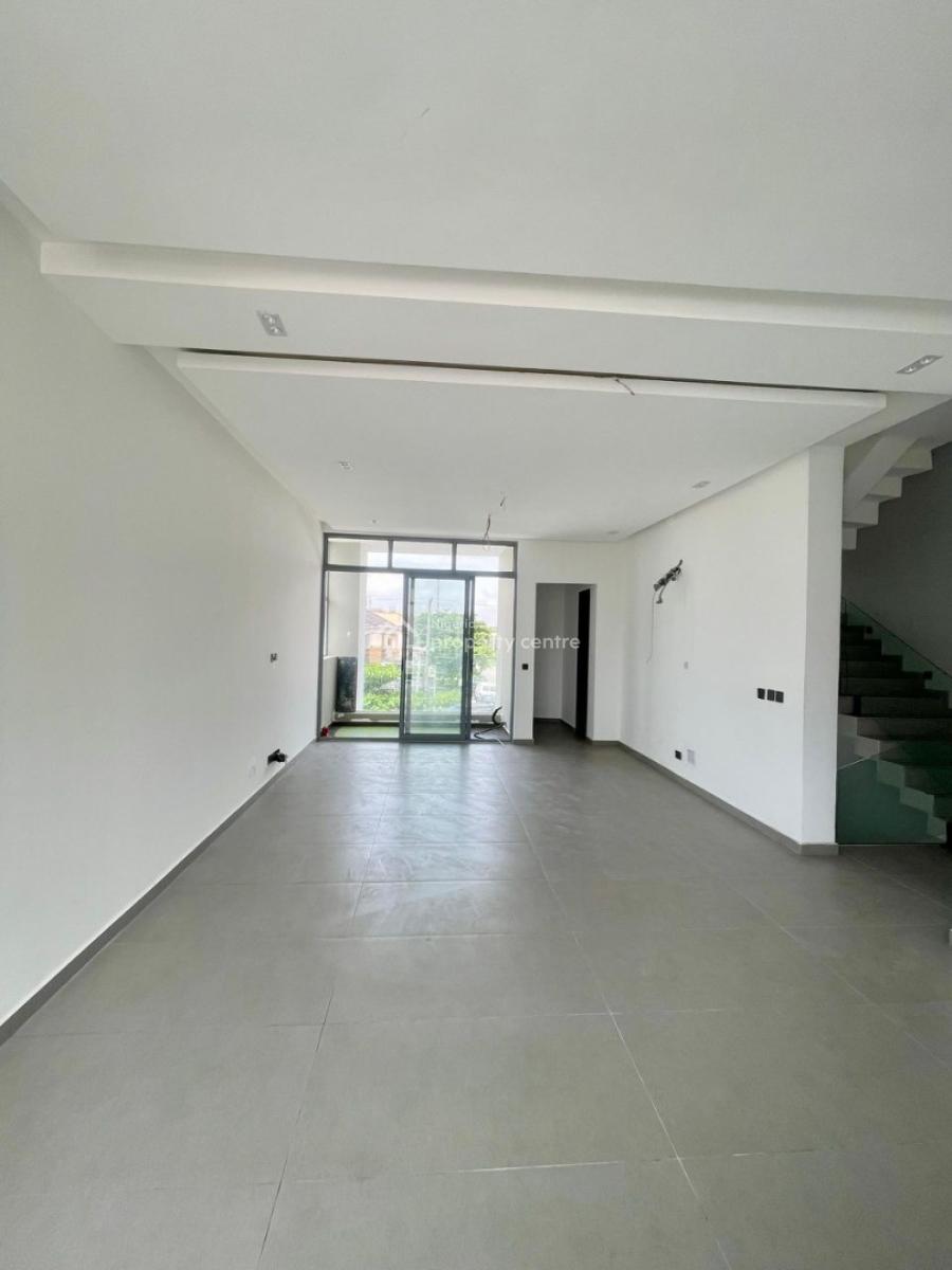Luxury 3 Bedroom Duplex, Lekki Phase 1, Lekki, Lagos, Terraced Duplex for Sale