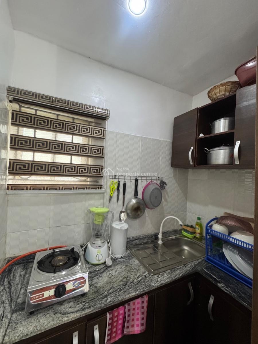 Studio Apartment in Pam Groove, Lisabi Street, Pam Groove, Palmgrove, Shomolu, Lagos, Self Contain (single Rooms) Short Let
