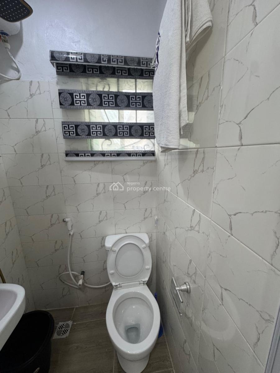 Studio Apartment in Pam Groove, Lisabi Street, Pam Groove, Palmgrove, Shomolu, Lagos, Self Contain (single Rooms) Short Let