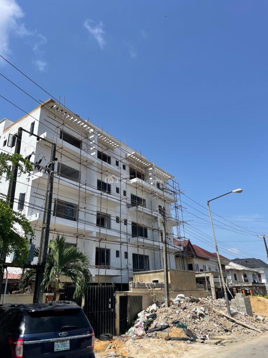 2 Bedroom Apartment with Bq, Babatope Bejide Crescent, Lekki Phase 1, Lekki, Lagos, Flat / Apartment for Sale