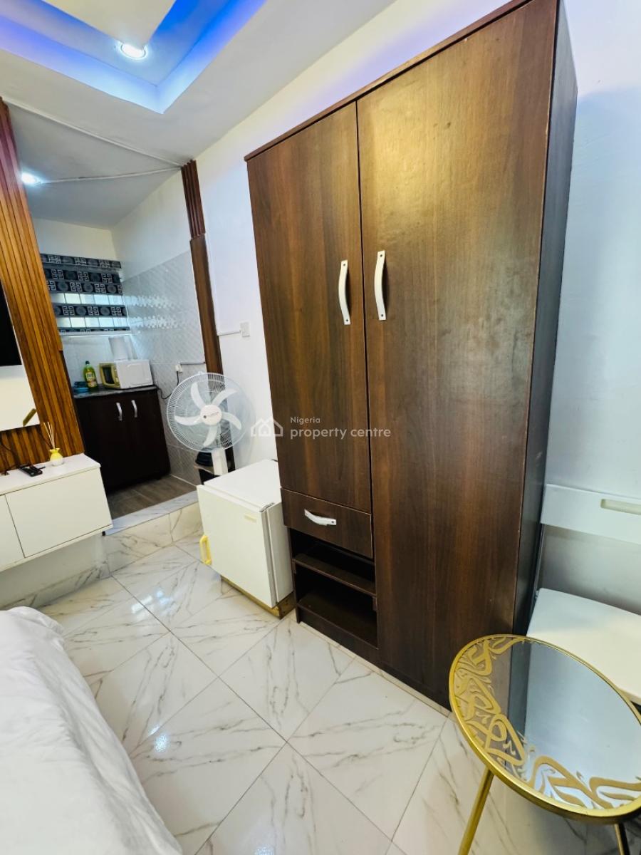 Fully Furnished Studio Apartment, Lisabi Pam Groove, Palmgrove, Shomolu, Lagos, Self Contain (single Rooms) for Rent