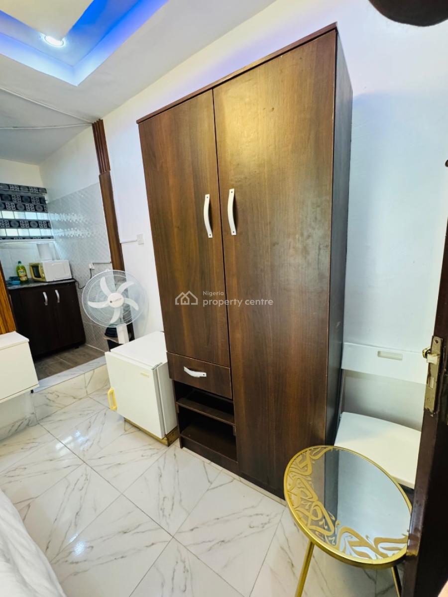 Fully Furnished Studio Apartment, Lisabi Pam Groove, Palmgrove, Shomolu, Lagos, Self Contain (single Rooms) for Rent