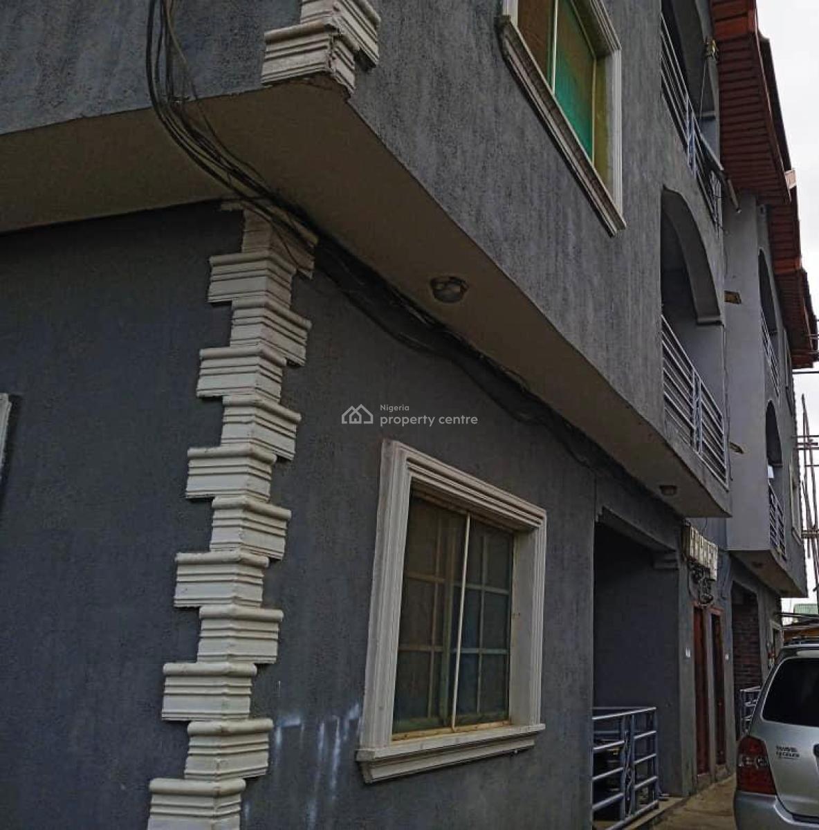 3 Bedroom Flat, Abulejika Bus Stop, Ijesha, Surulere, Lagos, Flat / Apartment for Rent