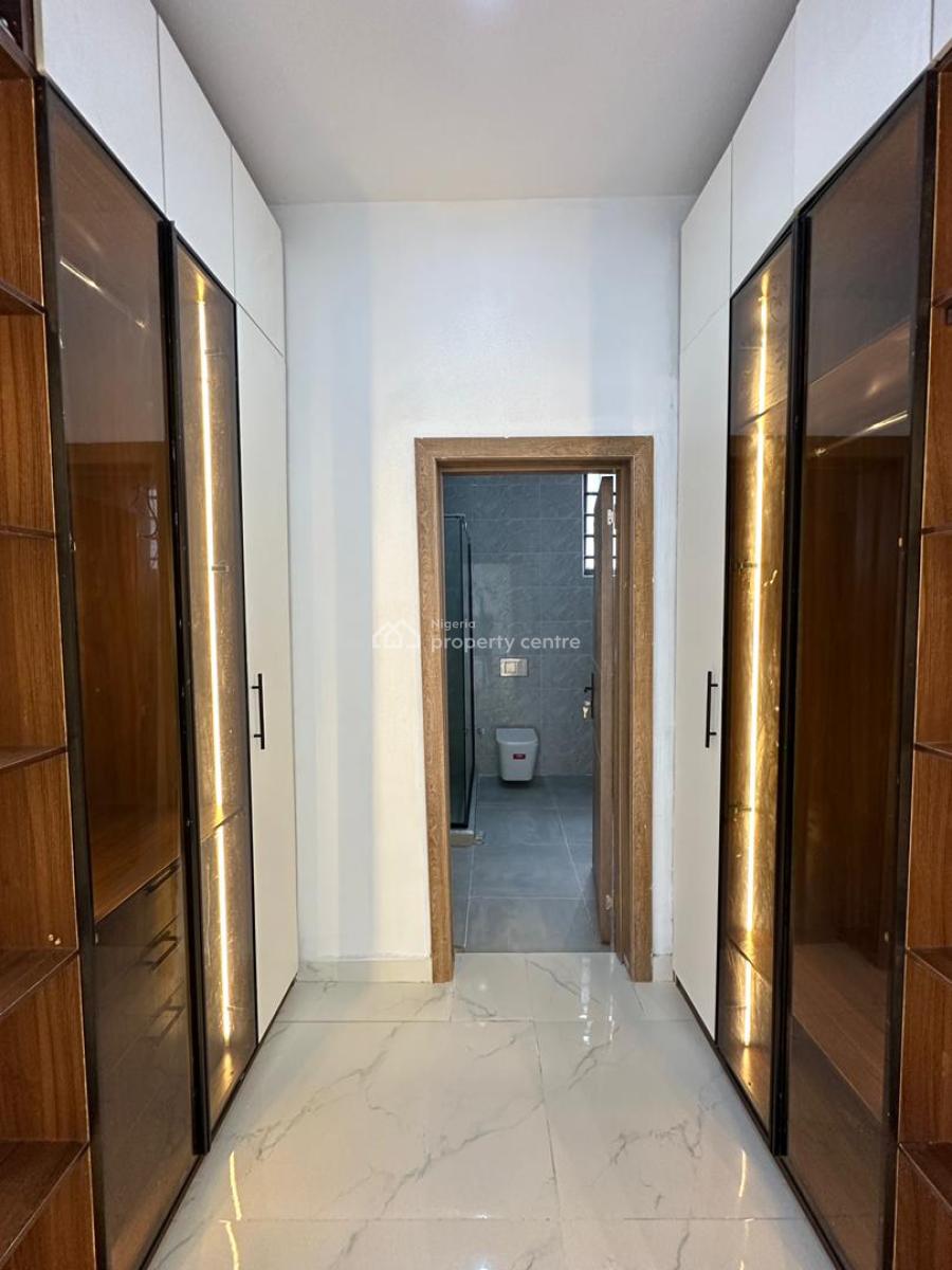 Exquisite Luxury Spacious 5 Bedroom Fully Detached Duplex with Bq, Ikota, Lekki, Lagos, Detached Duplex for Sale