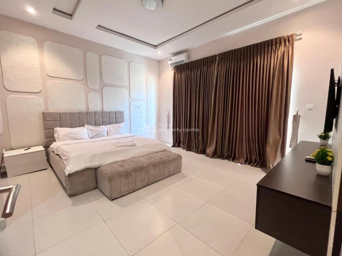 Our Brand New 3bedroom Apartment with Pool and Ps5 in a Serene Estate, Lekki Phase 1, Lekki, Lagos, Flat / Apartment Short Let