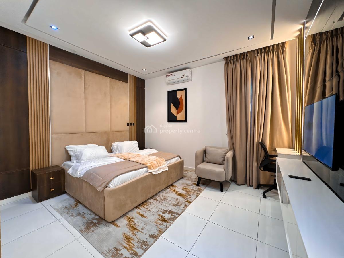 3 Bedroom Upscale Home, Orchid Road, Lekki, Lagos, Terraced Duplex Short Let