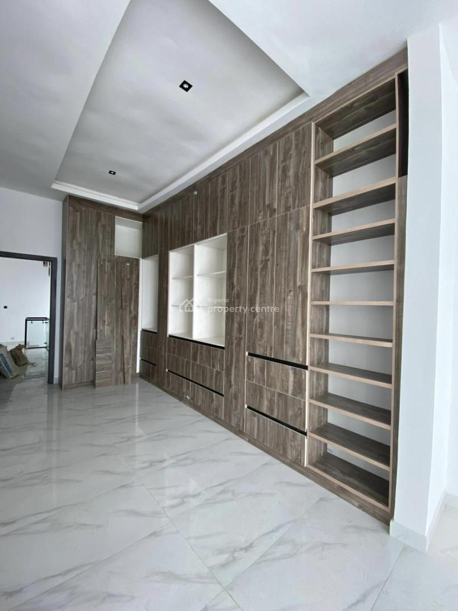 Exquisitely Built 5 Bedroom Fully Detached Duplex with Bq and Pool, Chevron, Lekki, Lagos, Detached Duplex for Sale