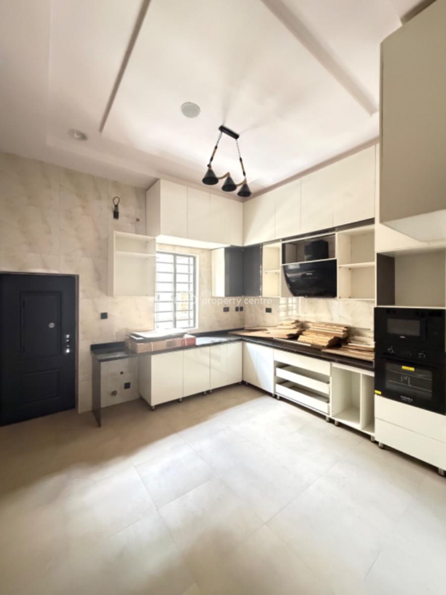 Spaciously Built  5 Bedrooms Fully Detached Duplex, Omole Phase 1, Ikeja, Lagos, Detached Duplex for Sale