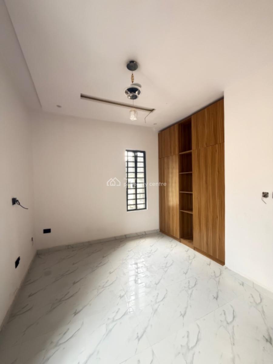 Spaciously Built  5 Bedrooms Fully Detached Duplex, Omole Phase 1, Ikeja, Lagos, Detached Duplex for Sale