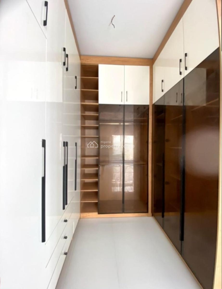 Self Compound 4 Bedroom  Semi-detached Duplex, Ikota, Lekki, Lagos, Semi-detached Duplex for Rent