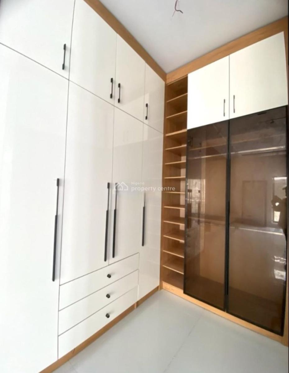 Self Compound 4 Bedroom  Semi-detached Duplex, Ikota, Lekki, Lagos, Semi-detached Duplex for Rent