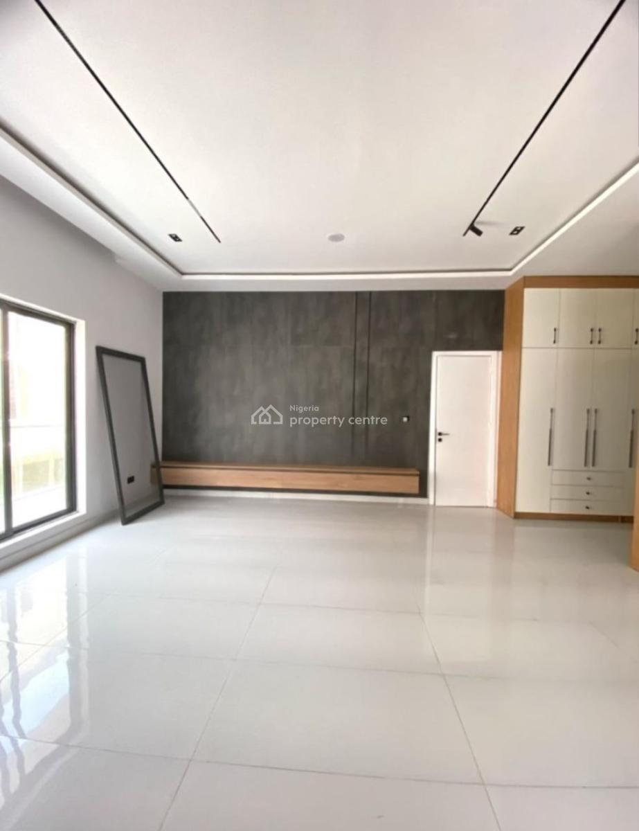 Self Compound 4 Bedroom  Semi-detached Duplex, Ikota, Lekki, Lagos, Semi-detached Duplex for Rent