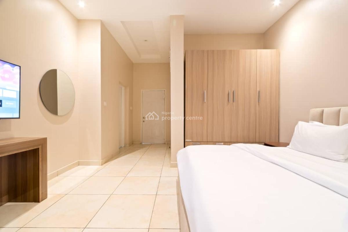 Executive 4bedroom Terrace with Pool (2units), Balarebe Musa Str, Victoria Island (vi), Lagos, Terraced Duplex Short Let