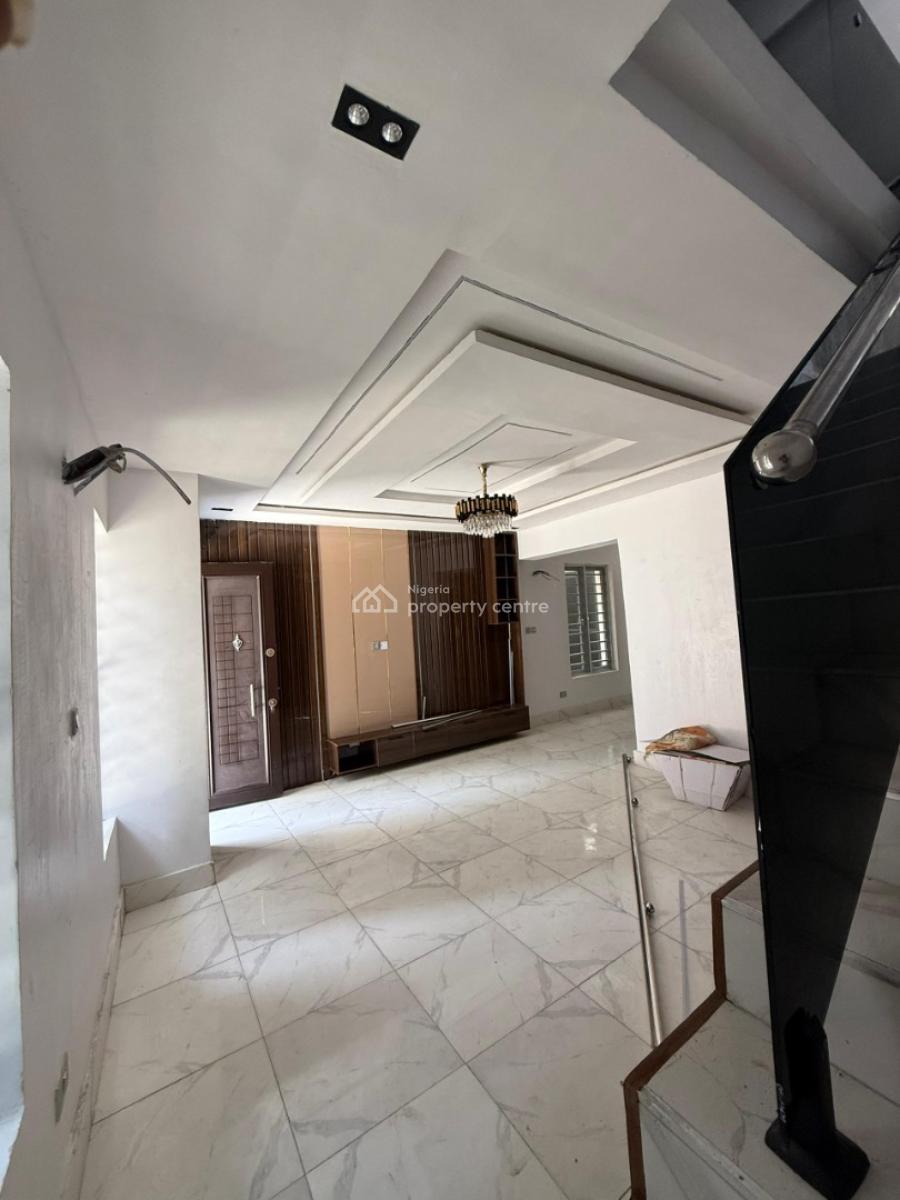 5 Bedroom Terrace Duplex, Ikate Lekki, Lekki, Lagos, Flat / Apartment for Sale
