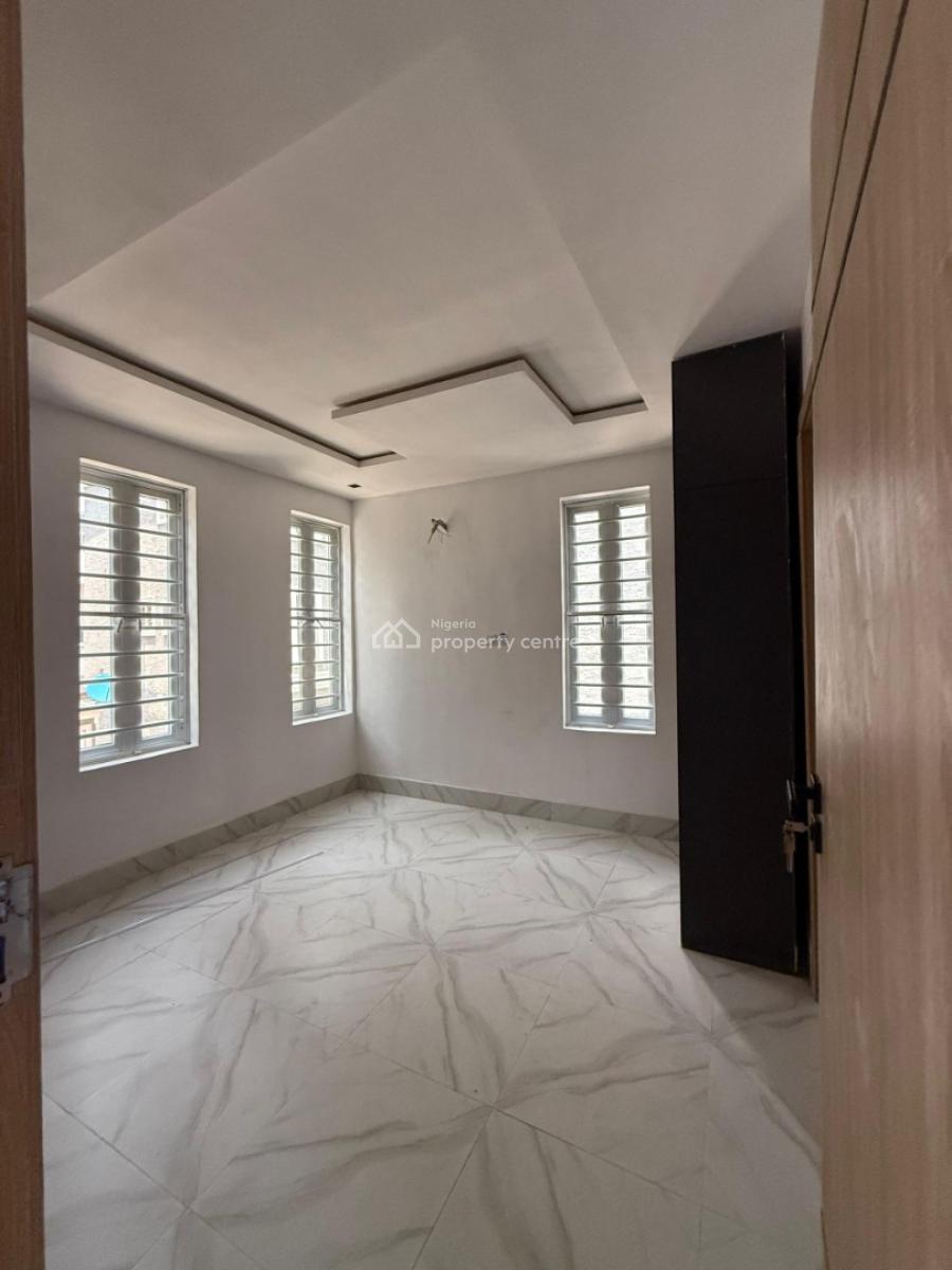 5 Bedroom Terrace Duplex, Ikate Lekki, Lekki, Lagos, Flat / Apartment for Sale