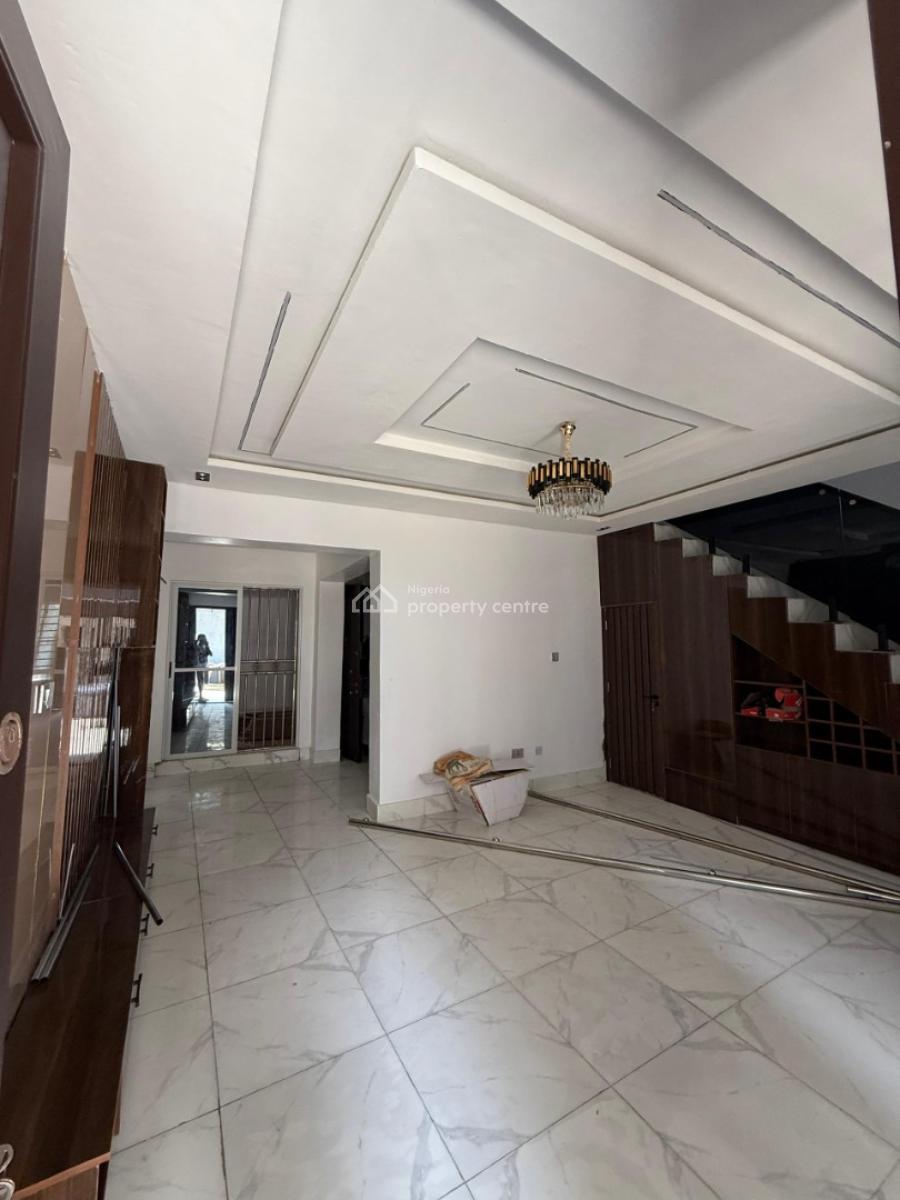 5 Bedroom Terrace Duplex, Ikate Lekki, Lekki, Lagos, Flat / Apartment for Sale