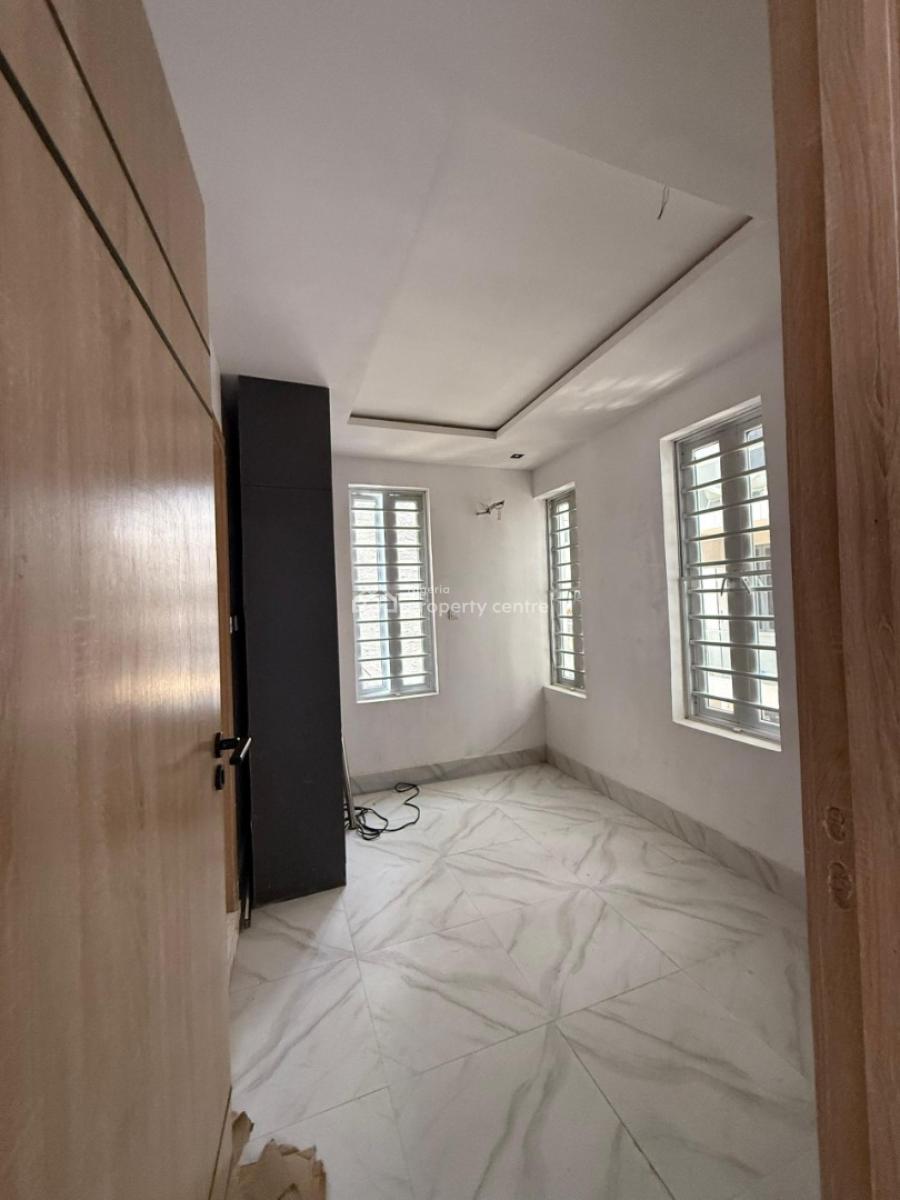 5 Bedroom Terrace Duplex, Ikate Lekki, Lekki, Lagos, Flat / Apartment for Sale