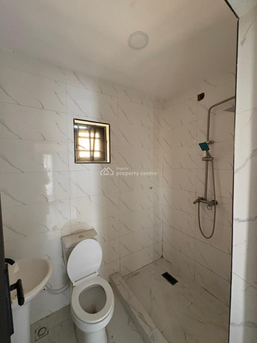 3 Bedroom Terrace Duplex, Lekki Ajah, Lekki, Lagos, Flat / Apartment for Sale