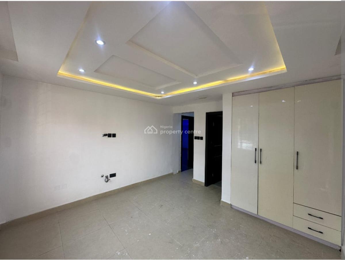 Stunning 3 Bedroom Apartment with a Bq, Lekki Phase 1, Lekki, Lagos, Flat / Apartment for Sale