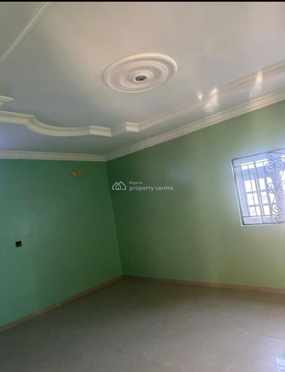 Self Compound 3 Bedroom Terrace Duplex, Ikate, Lekki, Lagos, Terraced Duplex for Sale