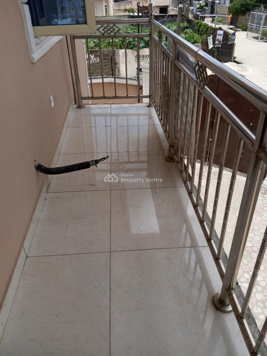 Well Maintained 2 Bedroom Apartment, Majek Area, Sangotedo, Ajah, Lagos, Flat / Apartment for Rent