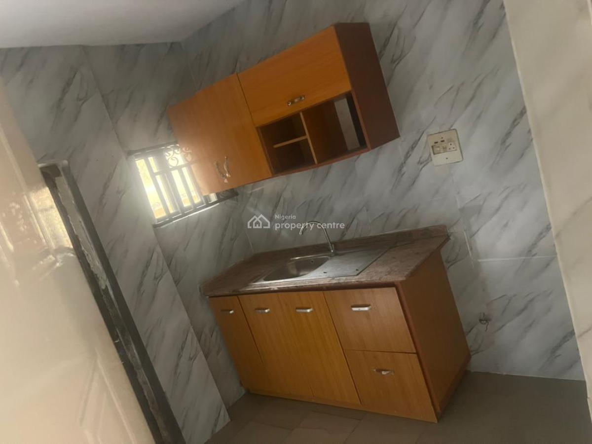 2 Bedroom Apartment, Lekki Phase 1, Lekki, Lagos, Flat / Apartment for Rent