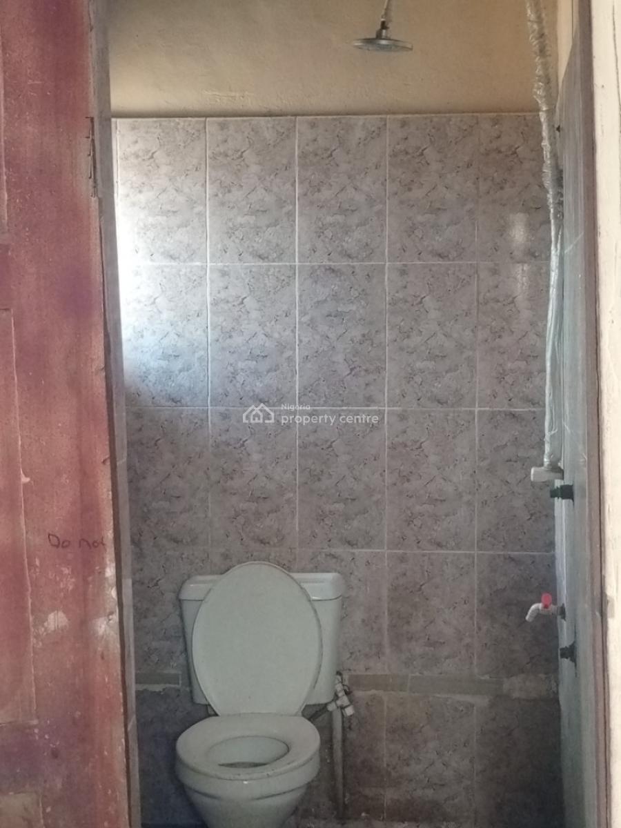 Luxury and Spacious Mini Flat - Upstairs with 2 Toilets, Malete, Opposite Beechwood Estate, Ibeju Lekki, Lagos, Mini Flat (room and Parlour) for Rent