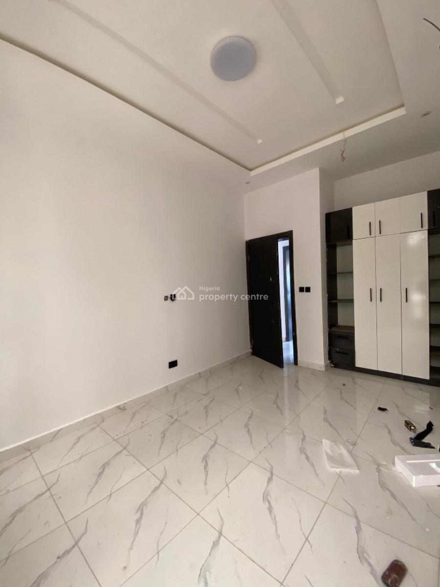 Unveil a 2 Bedroom Apartment, Abraham Adesanya, Ajah, Lagos, Flat / Apartment for Sale