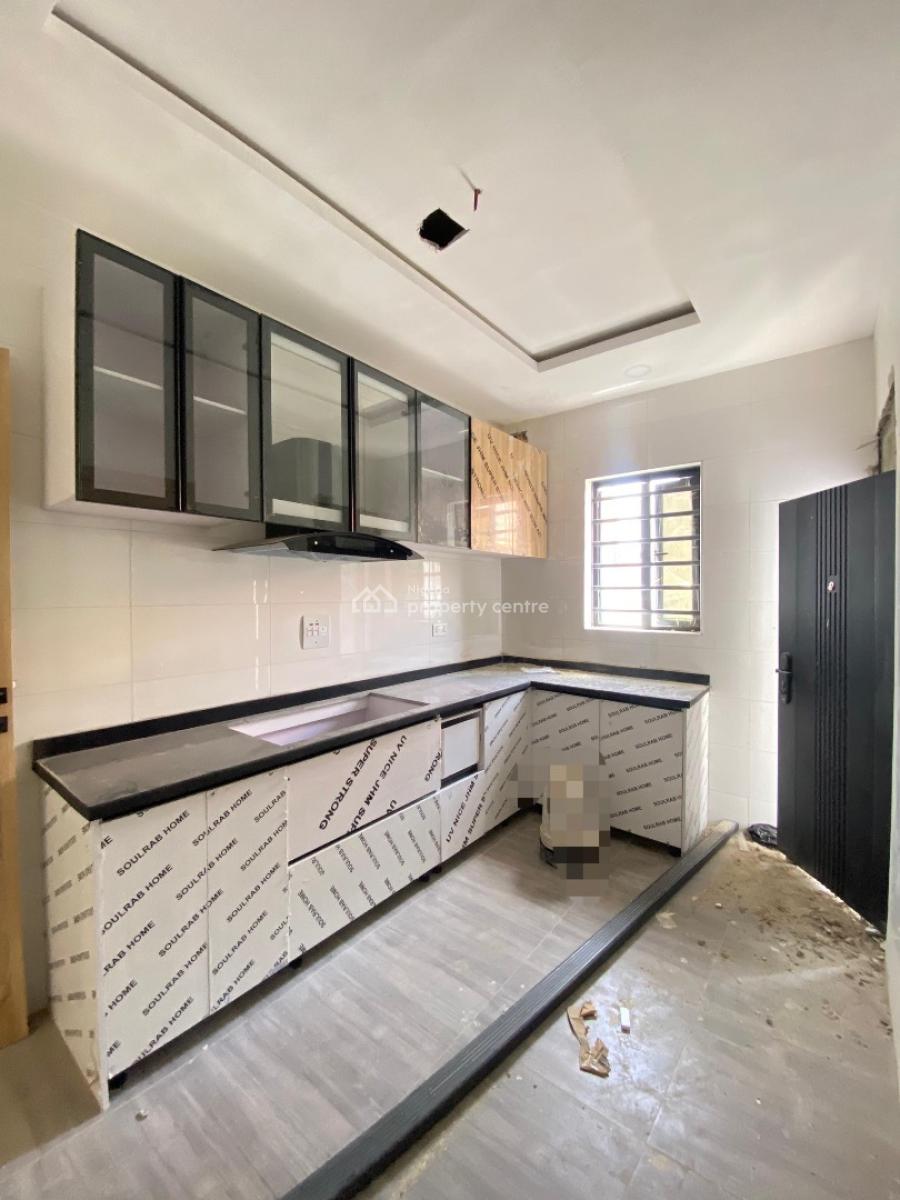 Introducing a Stunning Property  - 1 Bedroom Apartment, Abraham Adesanya, Ajah, Lagos, Flat / Apartment for Sale