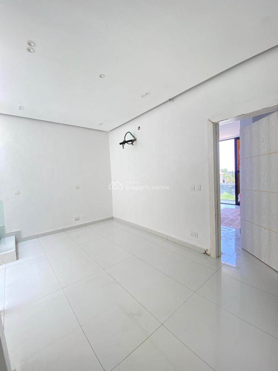 Introducing a Stunning Property  - 3 Bedroom Terrace, Abraham Adesanya, Ajah, Lagos, Terraced Duplex for Sale