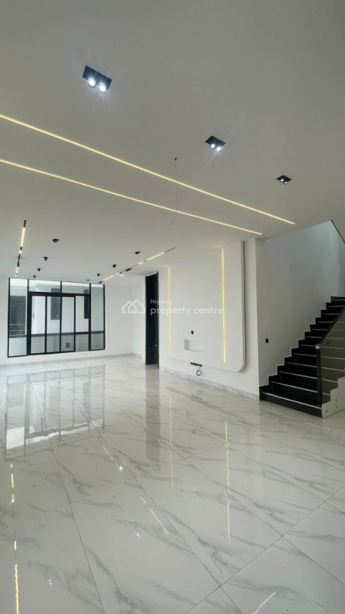 5 Bedroom Fully Detached Duplex, Garden Area and Peaceful Estate Chevron Alternative, Lekki, Lagos, Detached Duplex for Sale