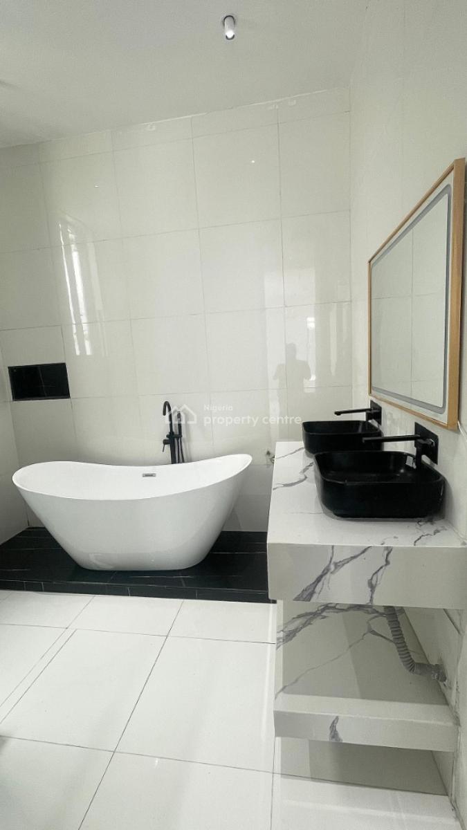 5 Bedroom Fully Detached Duplex, Garden Area and Peaceful Estate Chevron Alternative, Lekki, Lagos, Detached Duplex for Sale